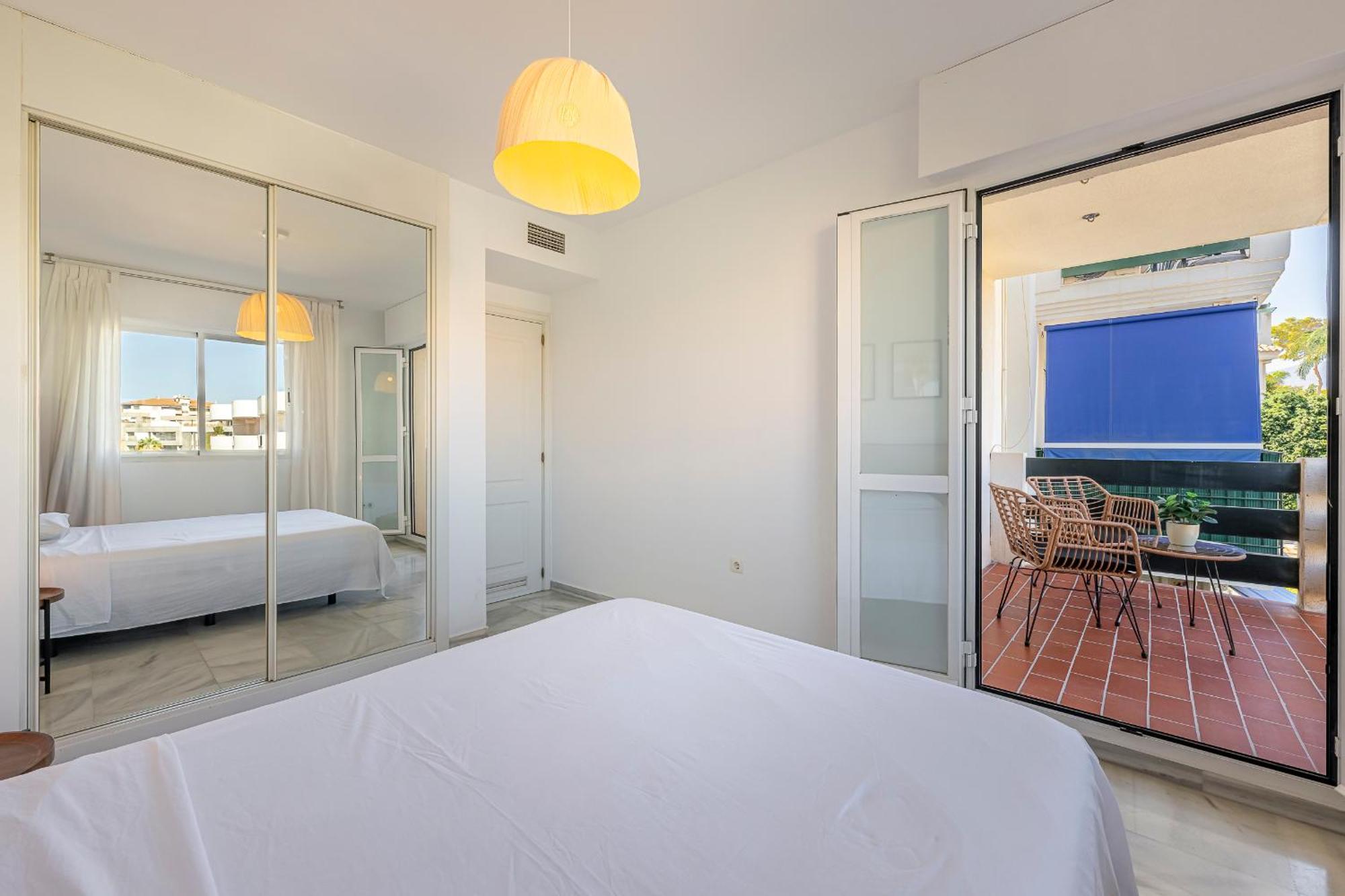 Puerto Banus - Modern Apartament, 2 Bedrooms Marbella