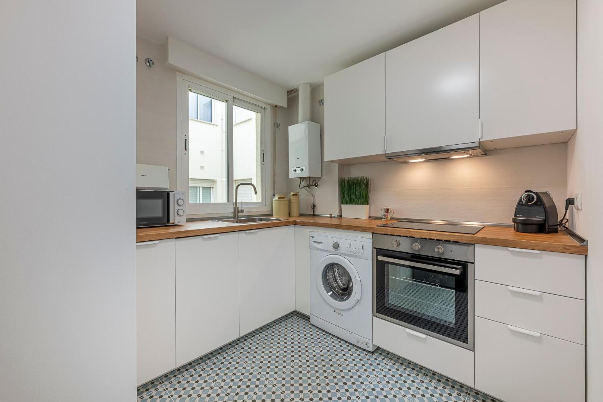 Puerto Banus - Modern Apartament, 2 Bedrooms Marbella